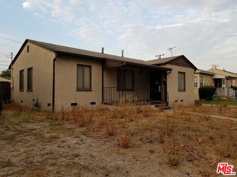 1st image of 525 W Fernfield Dr