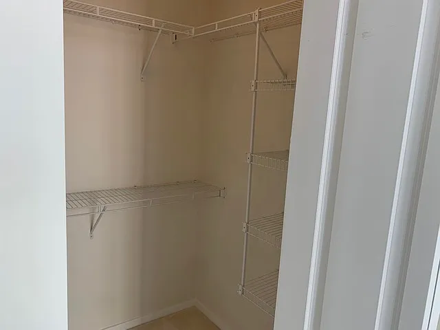 3102 Windsor Gate #903 — Photo 15