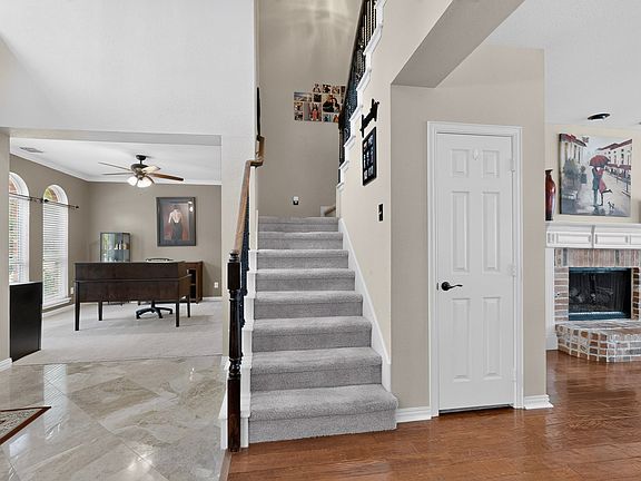 5th image of 9621 Plains Cir