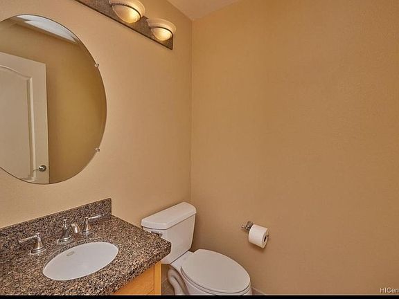 3rd image of 92-1518 Aliinui Dr APT 6