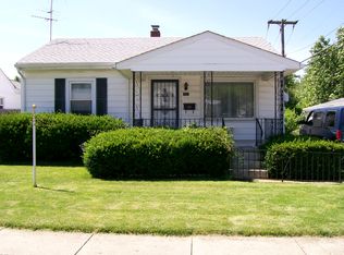 817 Fletcher Ln, Beech Grove, IN 46107