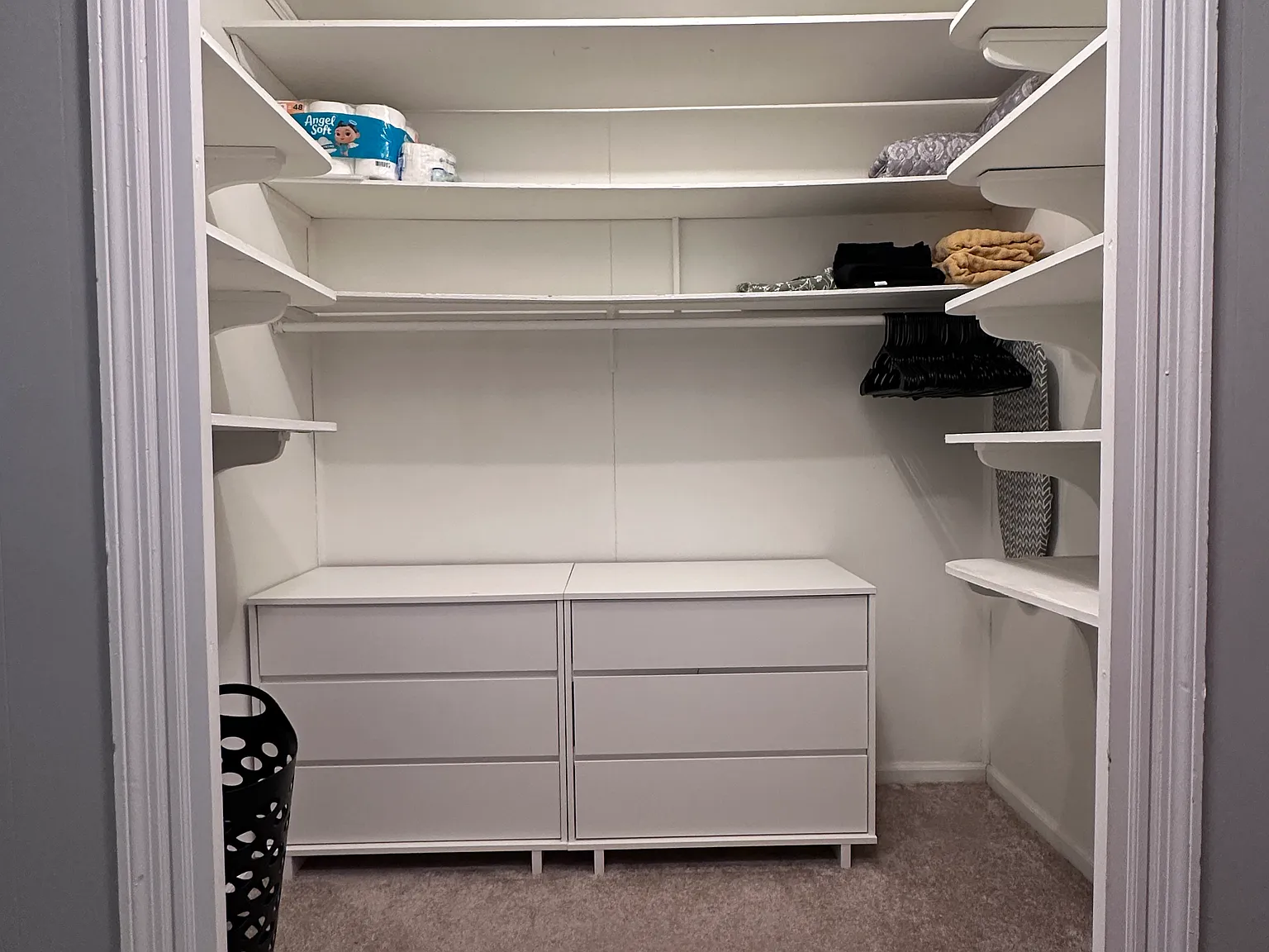 1022 Burns Dr SW — Photo 2