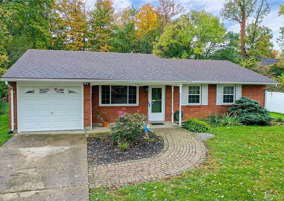 1st image of 2506 Pinegrove Dr