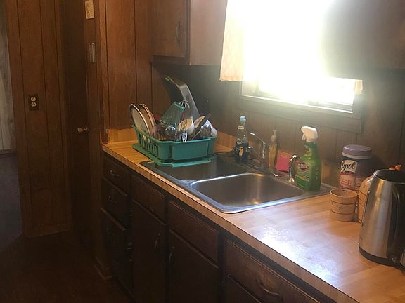 5th image of 508 Vernon St