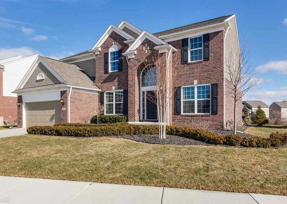 1st image of 49614 Bloomsbury Ln