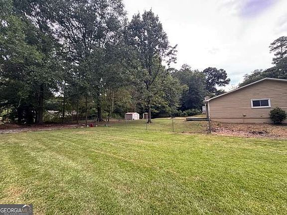 5th image of 4245 Reef Rd