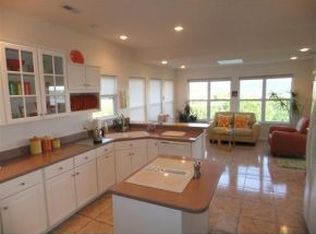 240 Samaras Way, Hollister, MO 65672