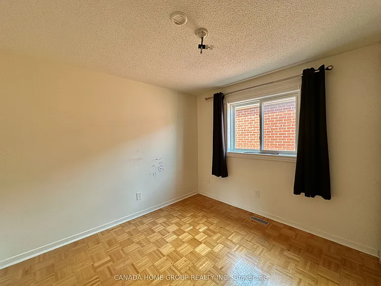 303 Riel Dr — Photo 18