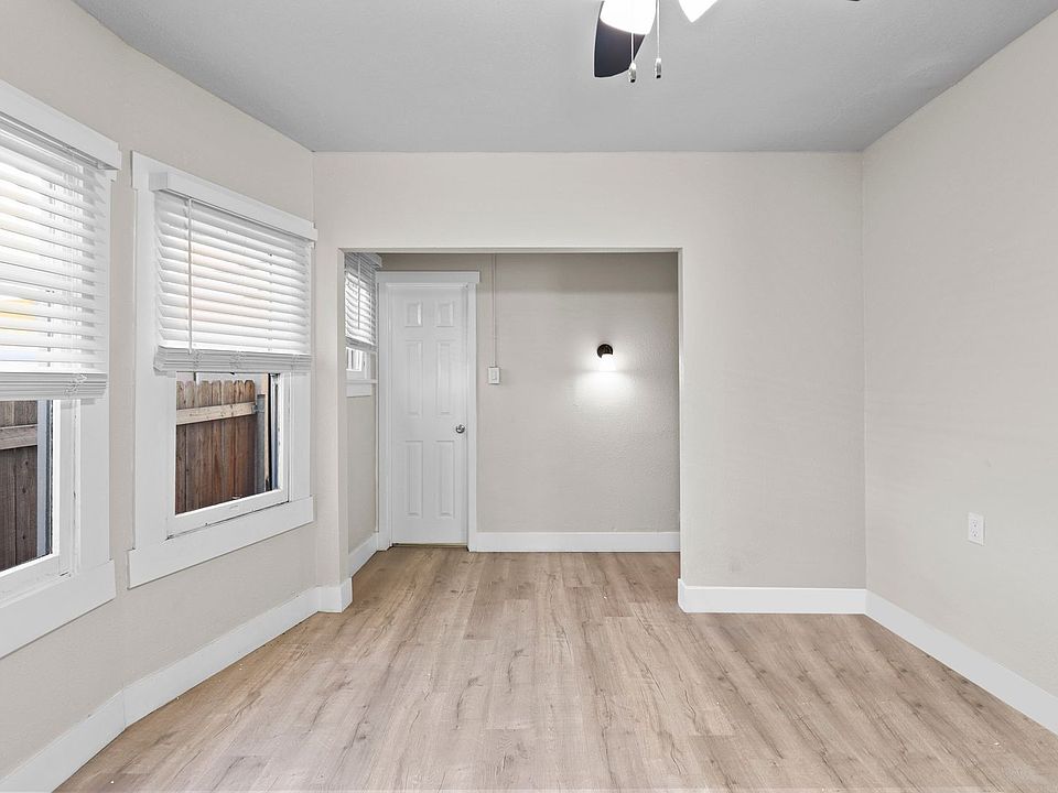 1st image of 528 Daisy Ave #532