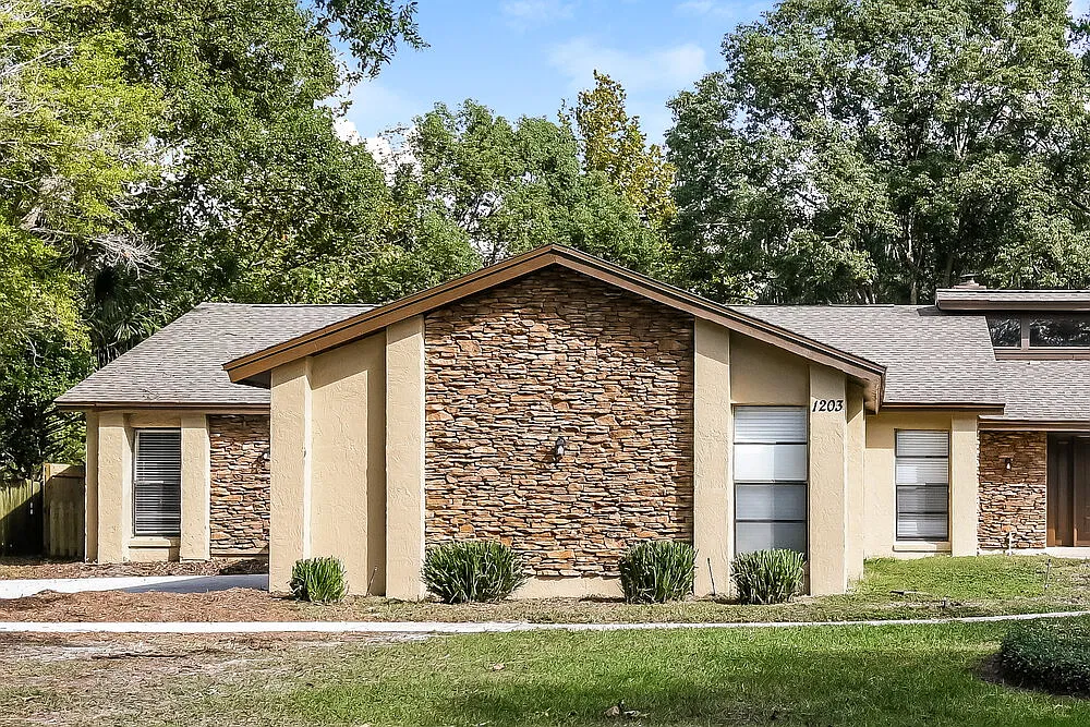 4 bed, 3.5 bath, 3146 sqft, $4,710 — Photo 1