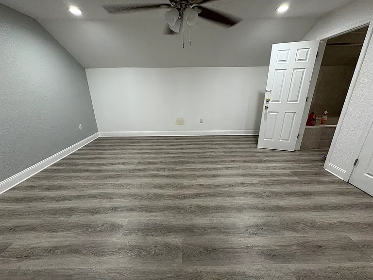3615 N Apopka Vineland Rd — Photo 5