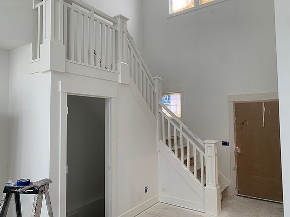2nd image of 12469 Emerson Rd