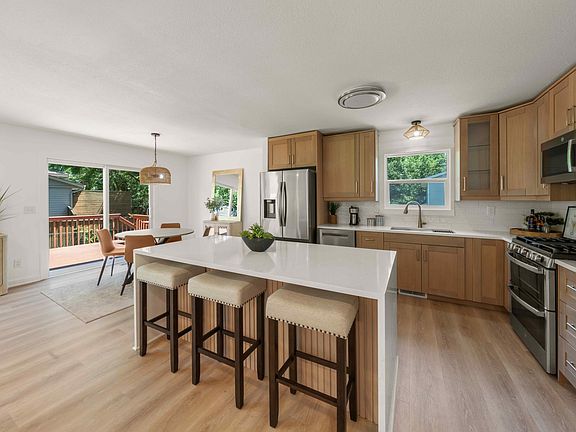 5th image of 12903 Apple View Ln