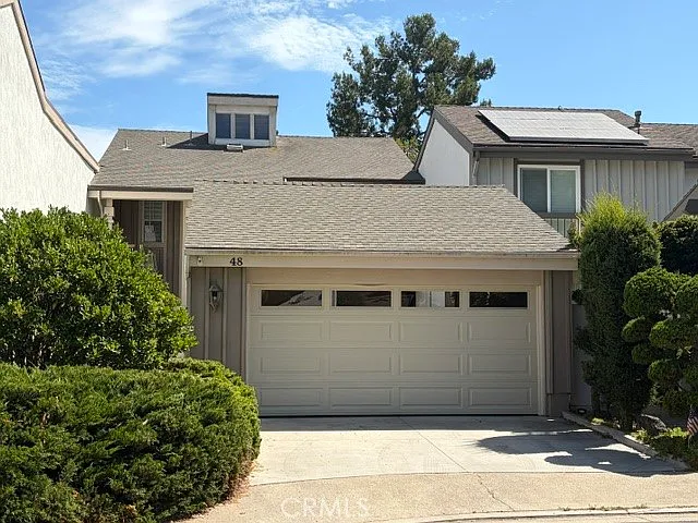 48 Oak Tree Ln — Photo 1