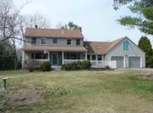213 Mill Rd, North Yarmouth, ME 04097