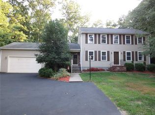 468 Sowams Rd, Barrington, RI 02806