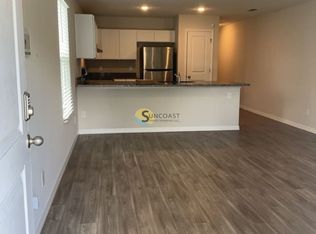 6908 Thurston Rd, Jacksonville, FL 32210