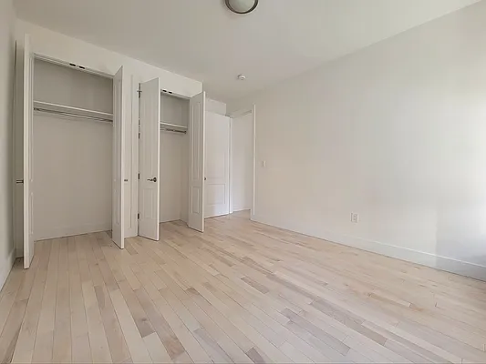 Rented by AZ REALTY NYC LLC | media 6