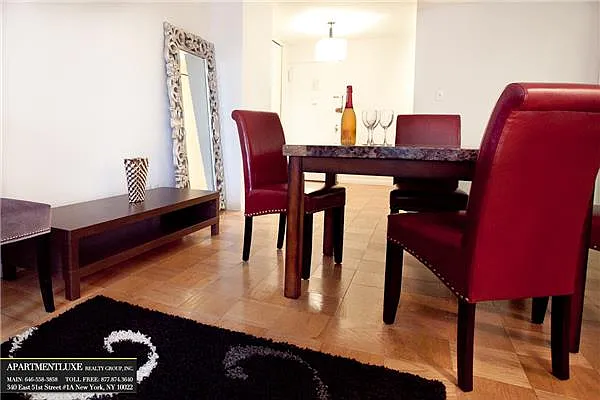 Rented by Apartment Luxe Realty Group, Inc | media 59