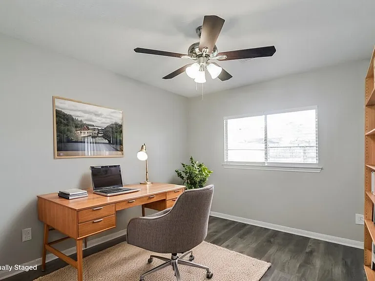 4923 Bayboro Park Dr — Photo 15