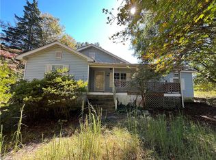 3014 Gilbert St, Winston Salem, NC 27107