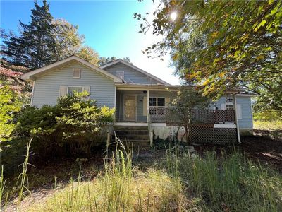 3014 Gilbert St, Winston Salem, NC, 27107