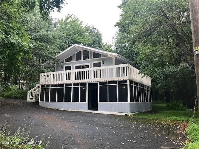 124 Ivy Way photo 1