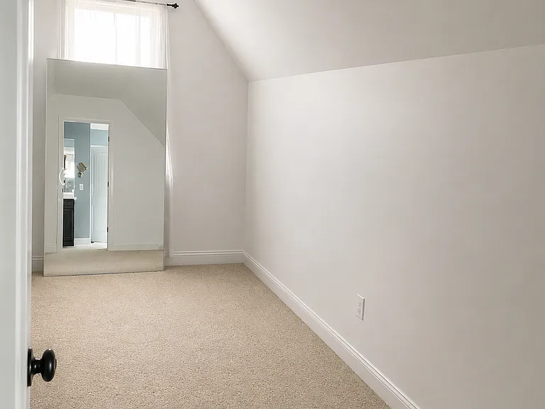 149 Cornel Ln — Photo 24