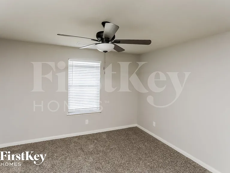 1343 Barrel Dr — Photo 11