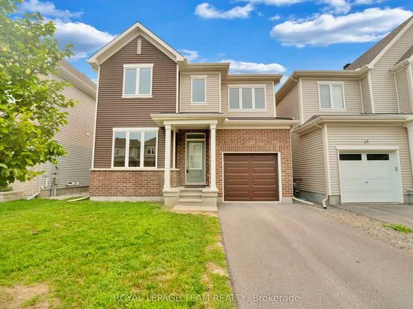 59 Moonbeam St, Ottawa, ON K2J 6P8