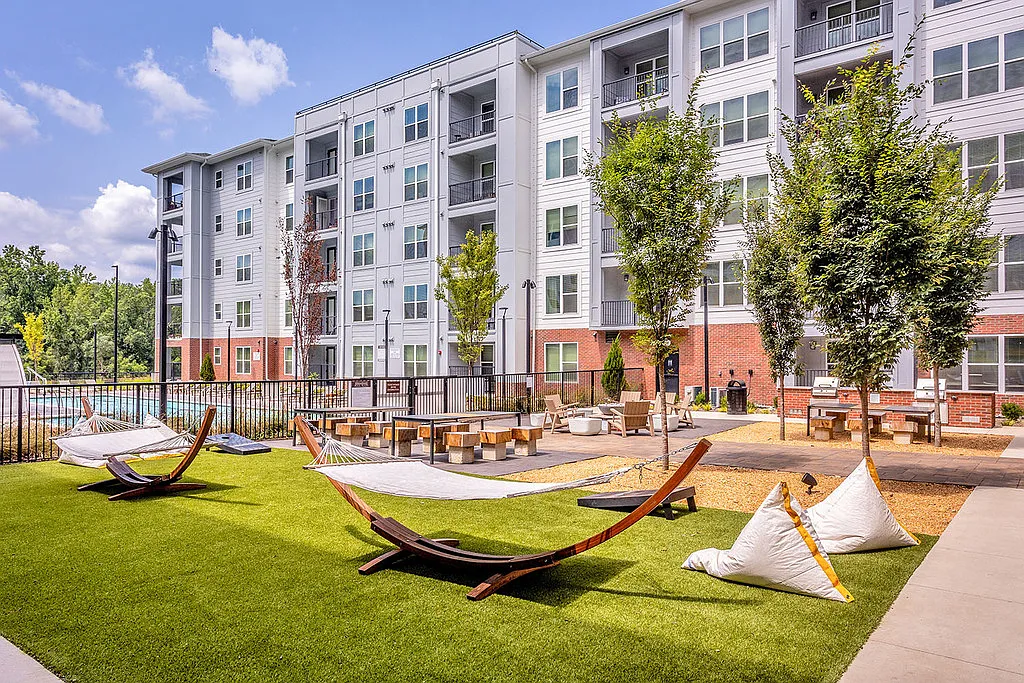 Legacy Heritage Apartments — Photo 4
