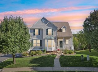 205 Winding Hill Dr, Mount Olive Twp., NJ 07840