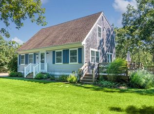72 Vineyard Meadow Farms Rd W, Vineyard Haven, MA 02568