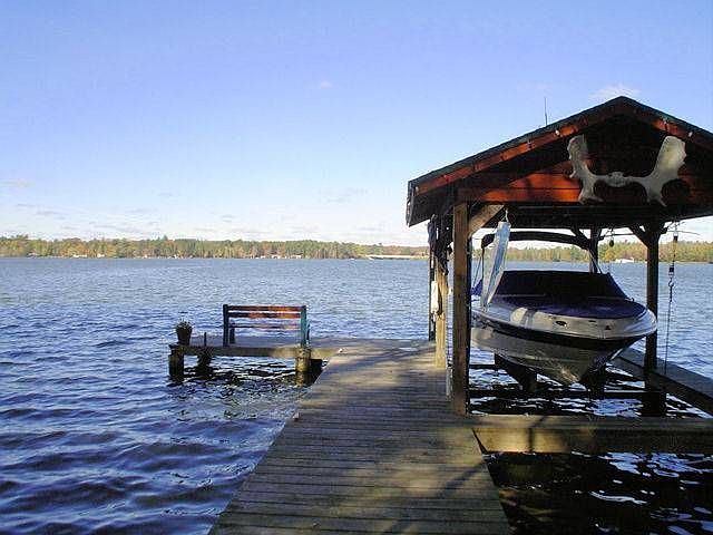 2nd image of 1425 Everett Rd