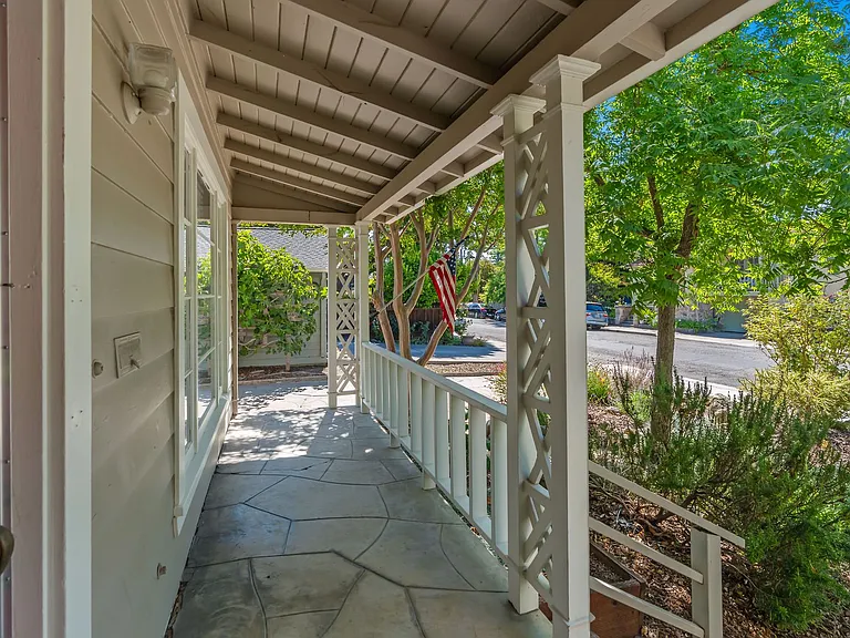 1830 Fuller Way — Photo 4