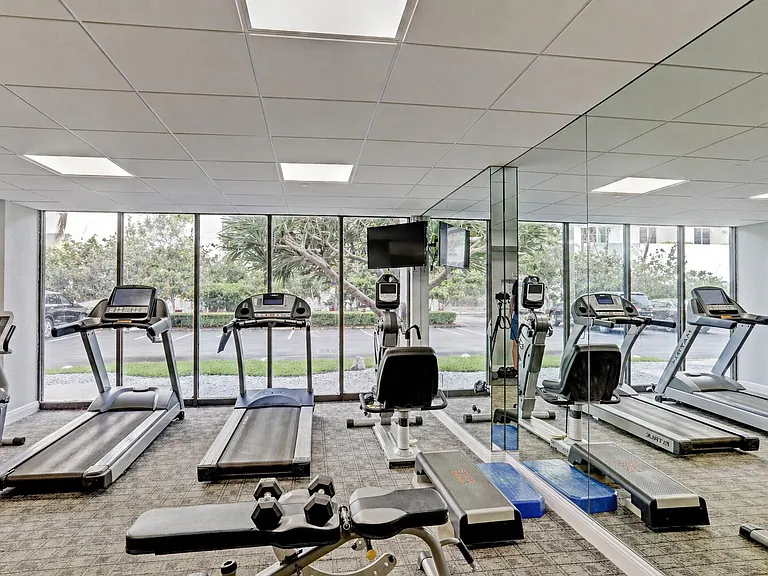 4200 N Ocean Dr #1706 — Photo 31
