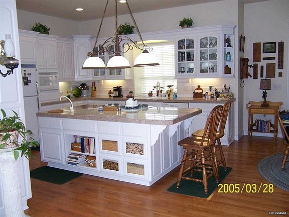 5th image of 1438 Willow Creek Ln