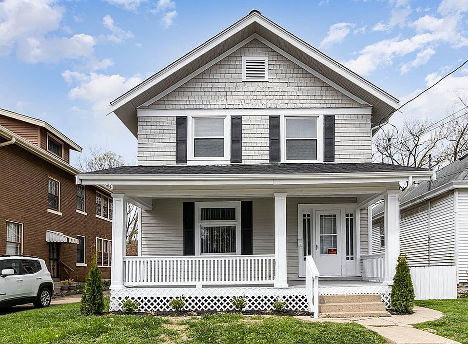 1st image of 204 W 34th St