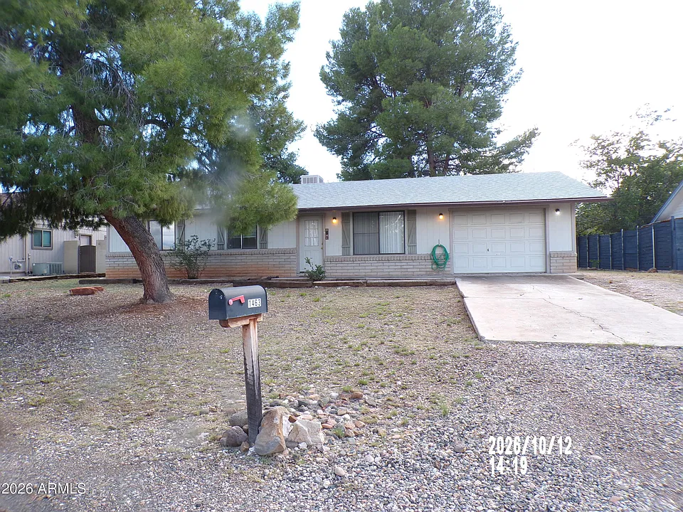 1463 E Bart Cir