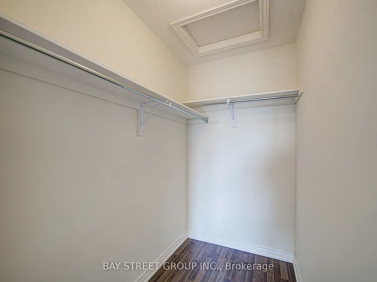 48 Roy Grove Way — Photo 19
