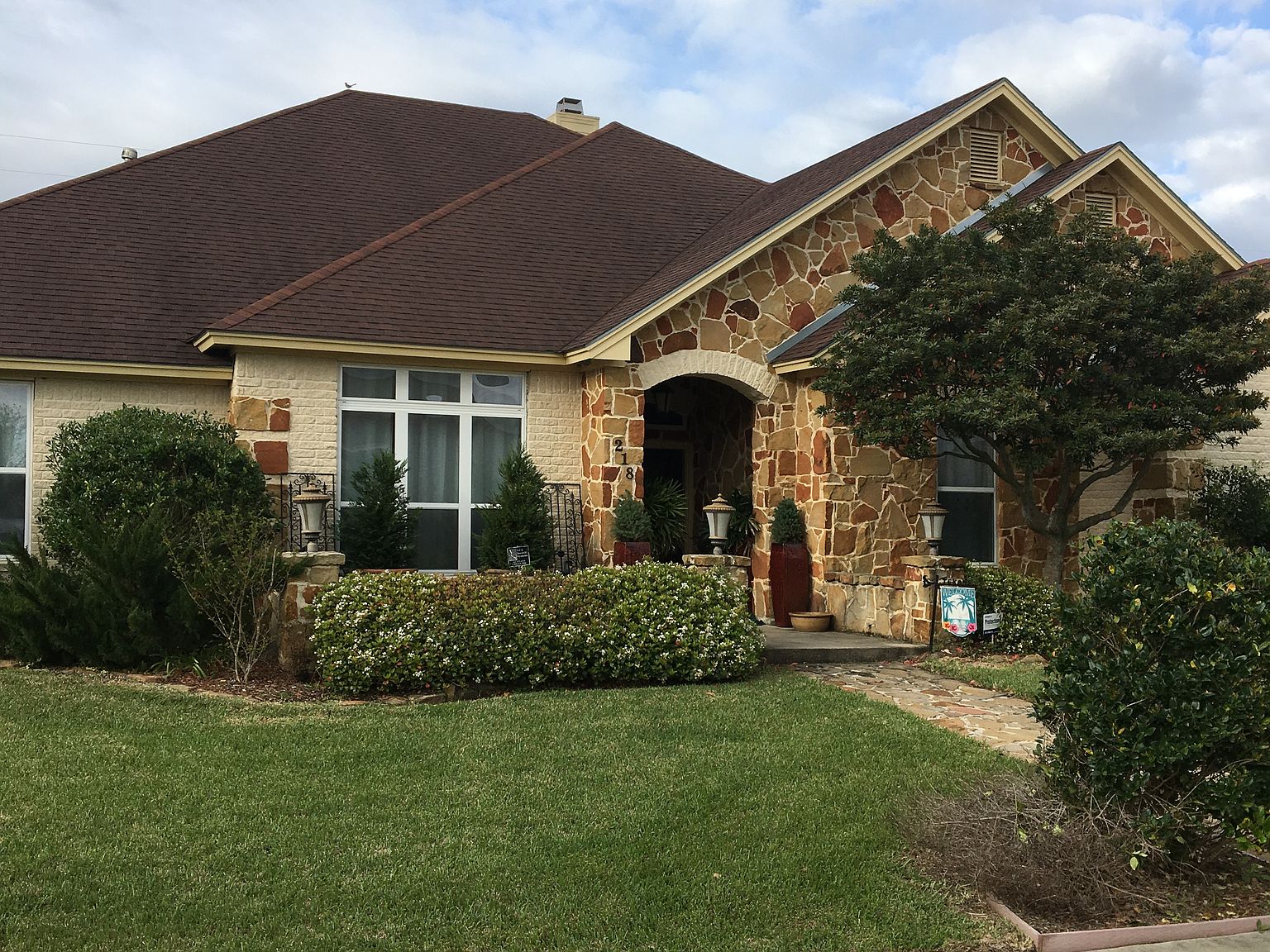 218 Iron Gate, Victoria, TX 77904 Zillow