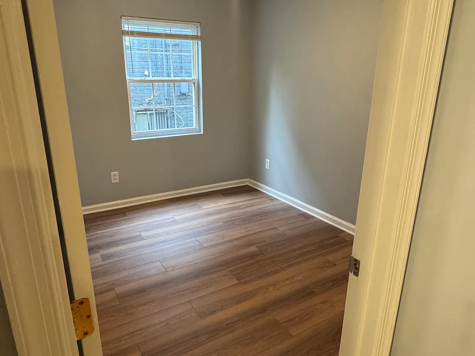 2 bed, 573 sqft, $1,950 — Photo 3