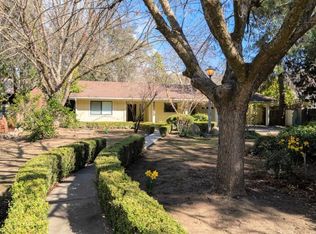 40780 Cherokee Oaks Dr, Three Rivers, CA 93271