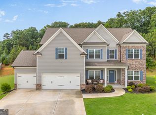 305 Parkers Pl, Hoschton, GA 30548