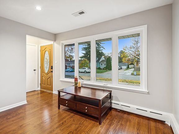 2nd image of 4027 Goss Ave