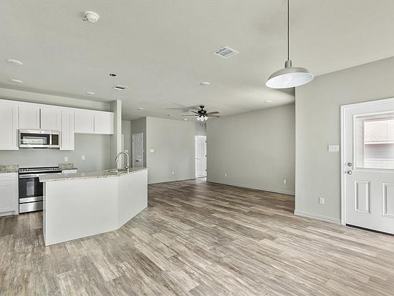 2nd image of 204 Tremont St