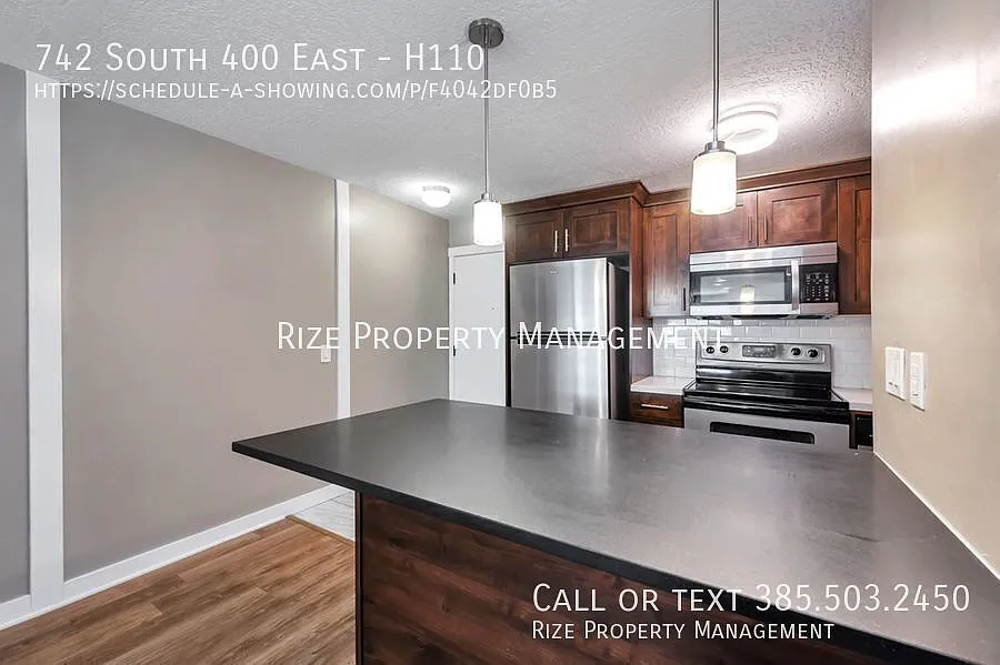 Building Photo - 742 S 400 E #H110