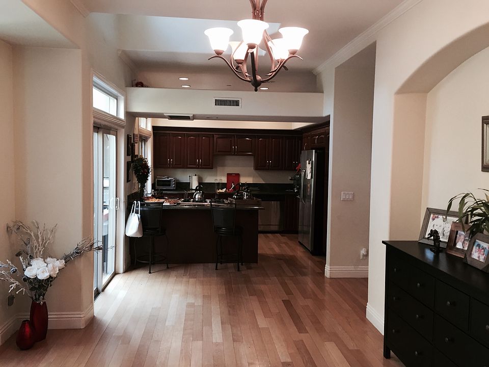 1st image of 2753 Piedmont Ave APT 3