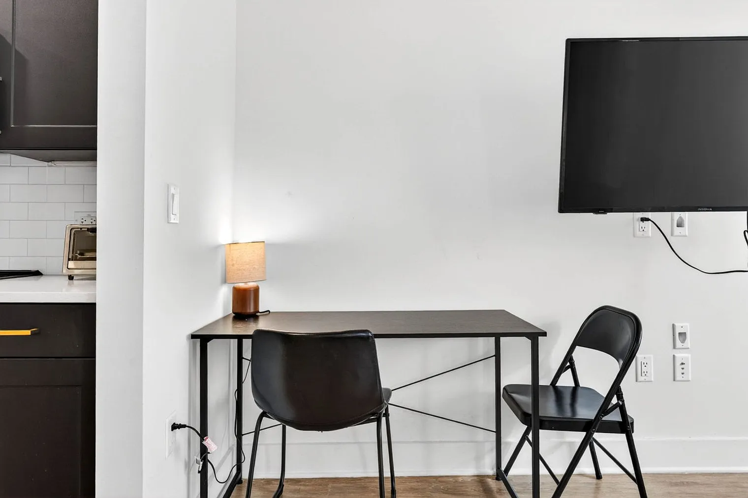 Studio, 1.0 bath, 5381 sqft, $5,147 — Photo 4