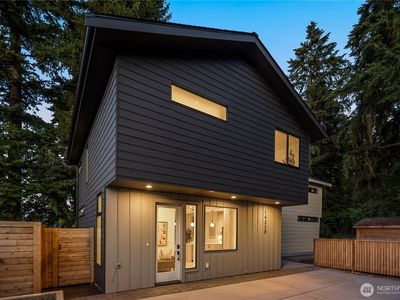 14338 Bagley Ave N, Seattle, WA, 98133